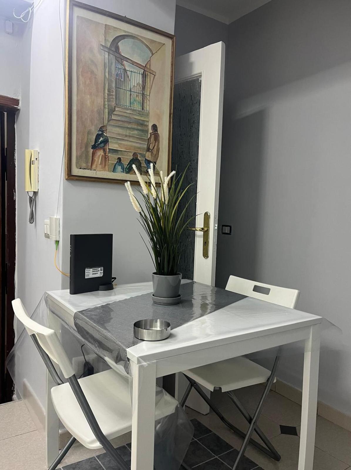 Zimari Apartment Naples Luaran gambar