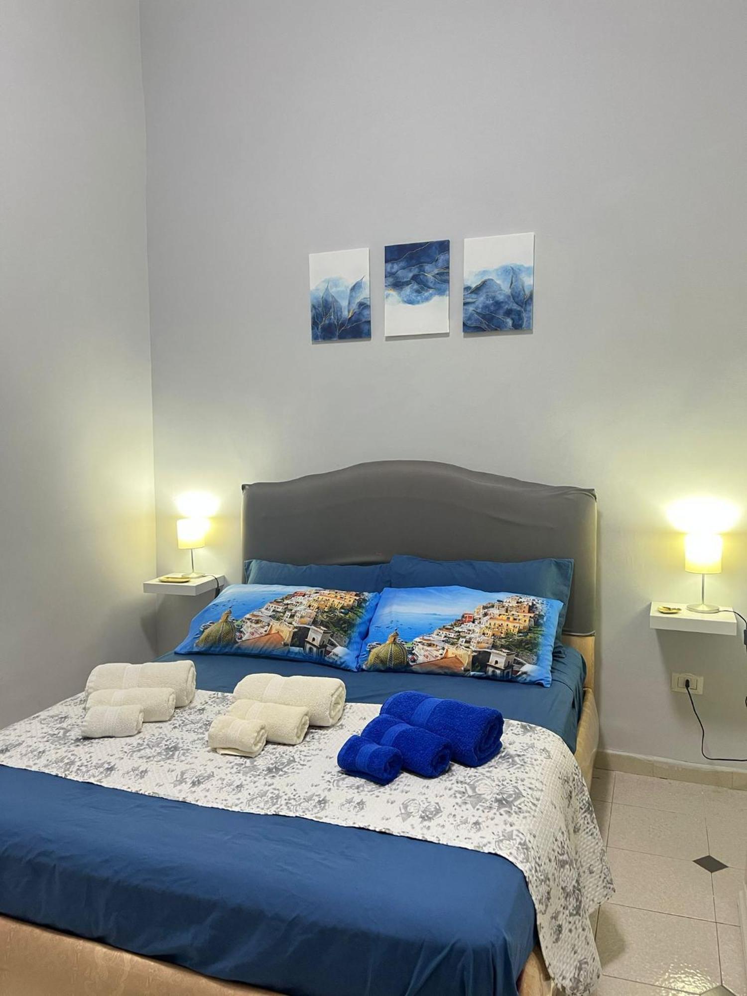 Zimari Apartment Naples Luaran gambar