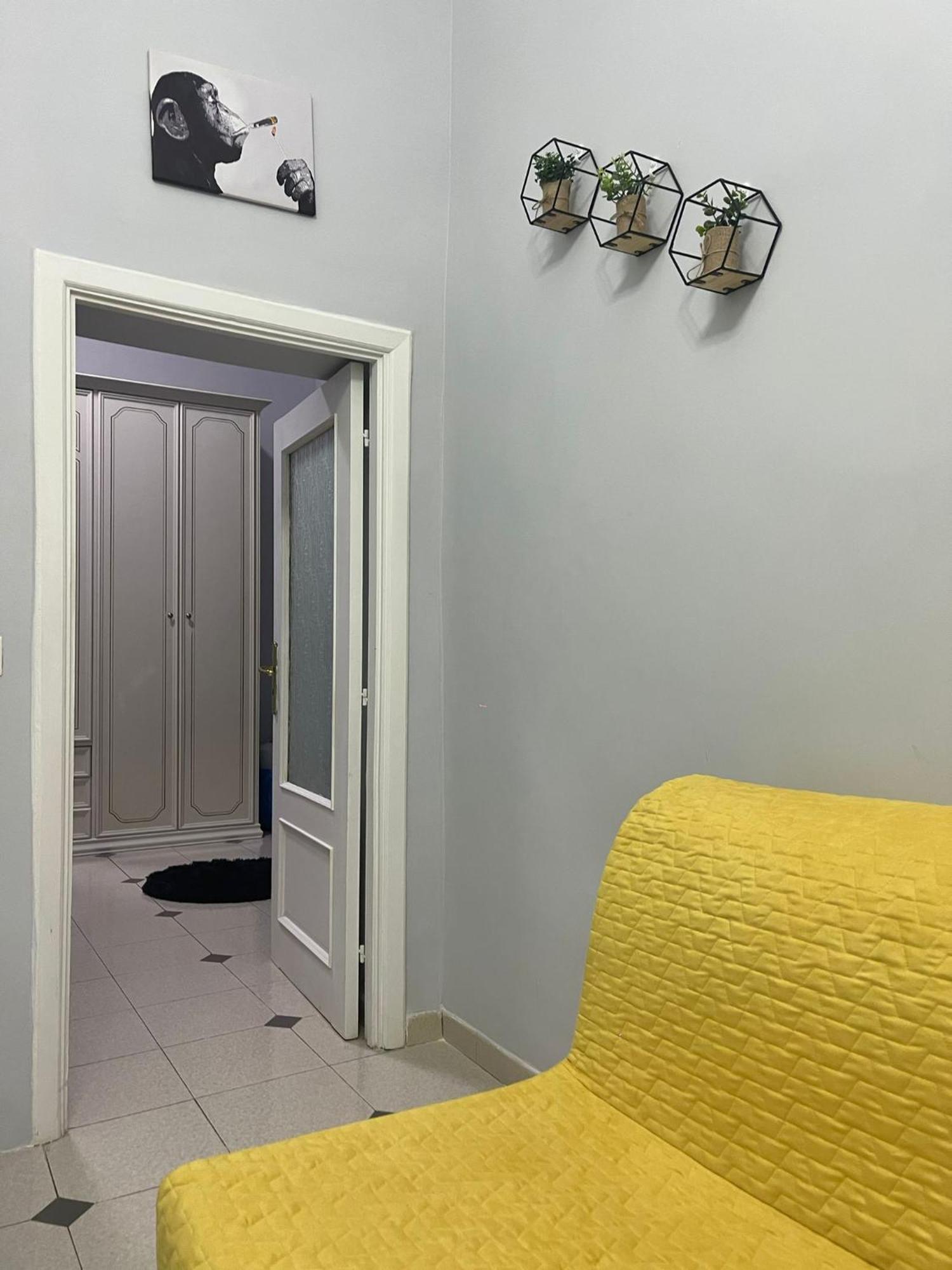 Zimari Apartment Naples Luaran gambar